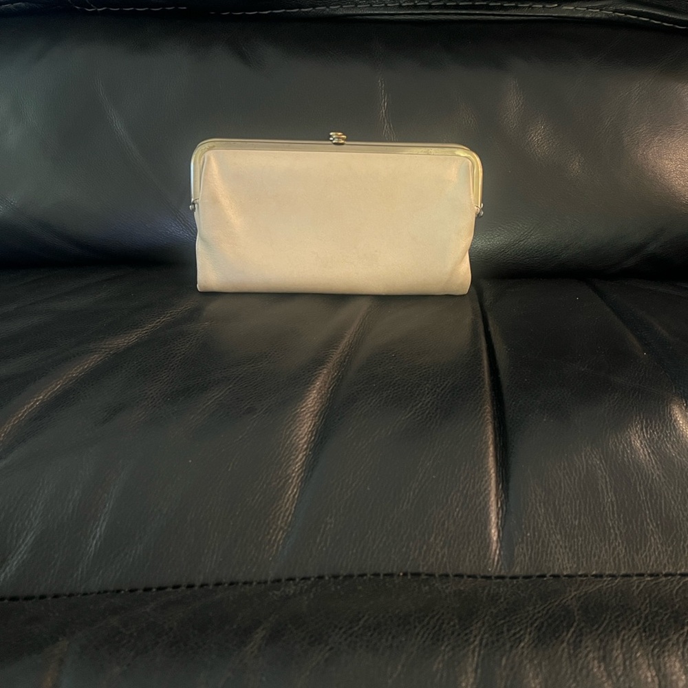 HOBO Lauren Clutch Wallet in Metallic Leather